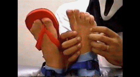 renata_2016_arm_soles.gif