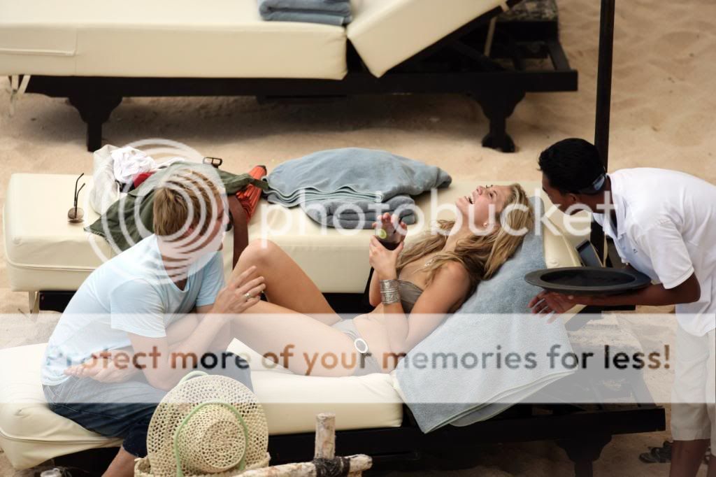 DeltaGoodremCandid-UnknownHITW11.jpg
