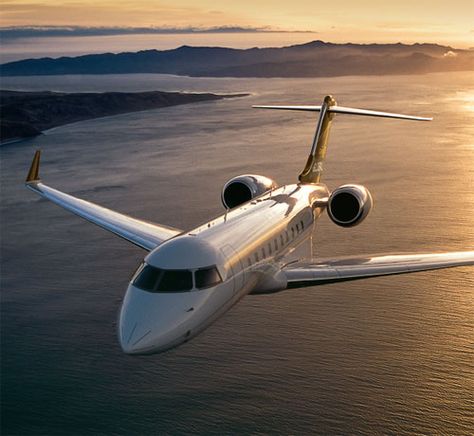 3d4041e83bc74131f6246f0789193e4f--private-plane-private-jets.jpg