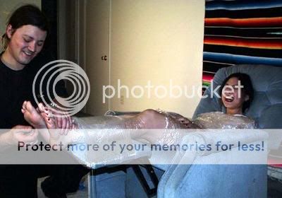 the_tickling_505.jpg