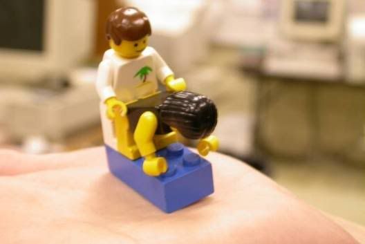 legoPorn019.jpg