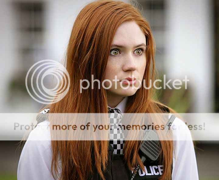 karen_gillan_zpshvneactp.jpg